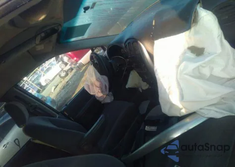 2005 Chrysler Town & Country Touring из США, поврежденный, VIN 2C4GP54L45R441221